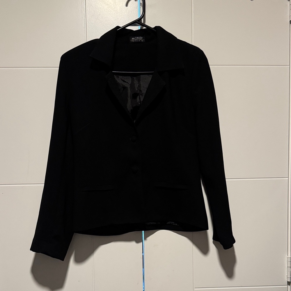 Mondy -  Elegant Black Suit Jacket - US PETITE M